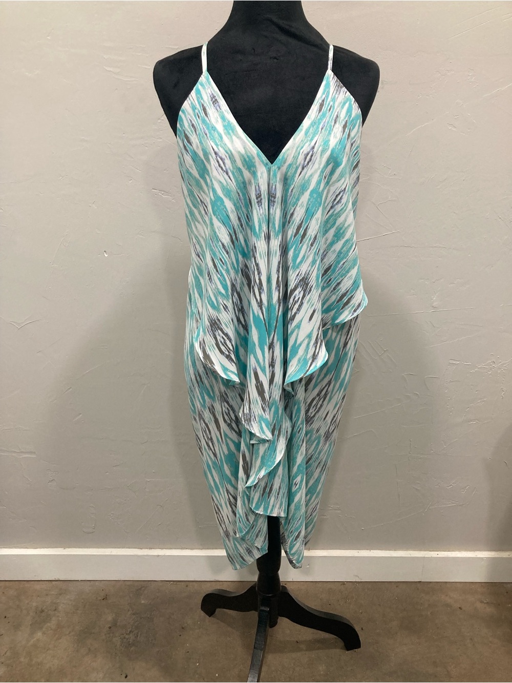Olivaceous Aqua and White Abstract Print Dress